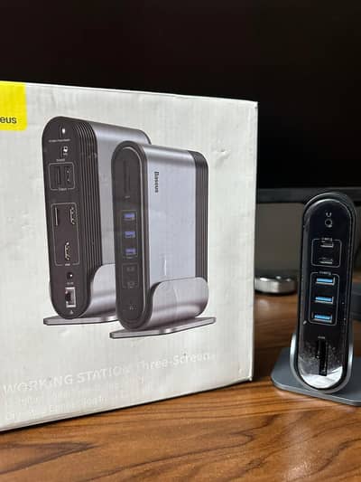 Baseus USB C  Docking Station 17 in 1