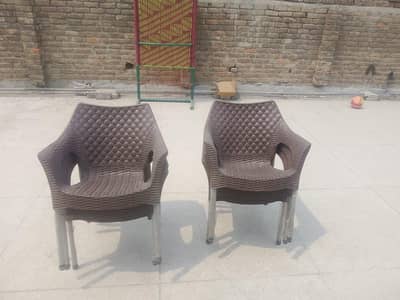 home chair available 10/10 condition