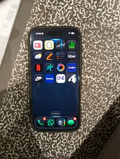 Apple iPhone 16 Pro