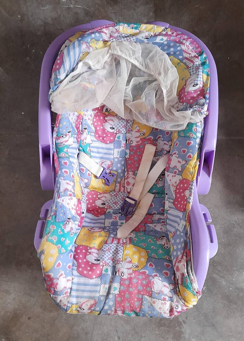 carry cot 2