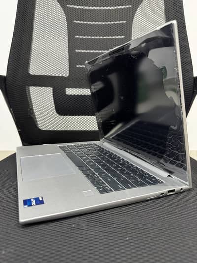 HP EliteBook 840 G10 – Core i7 13th Gen, 16GB DDR5, 512GB SSD