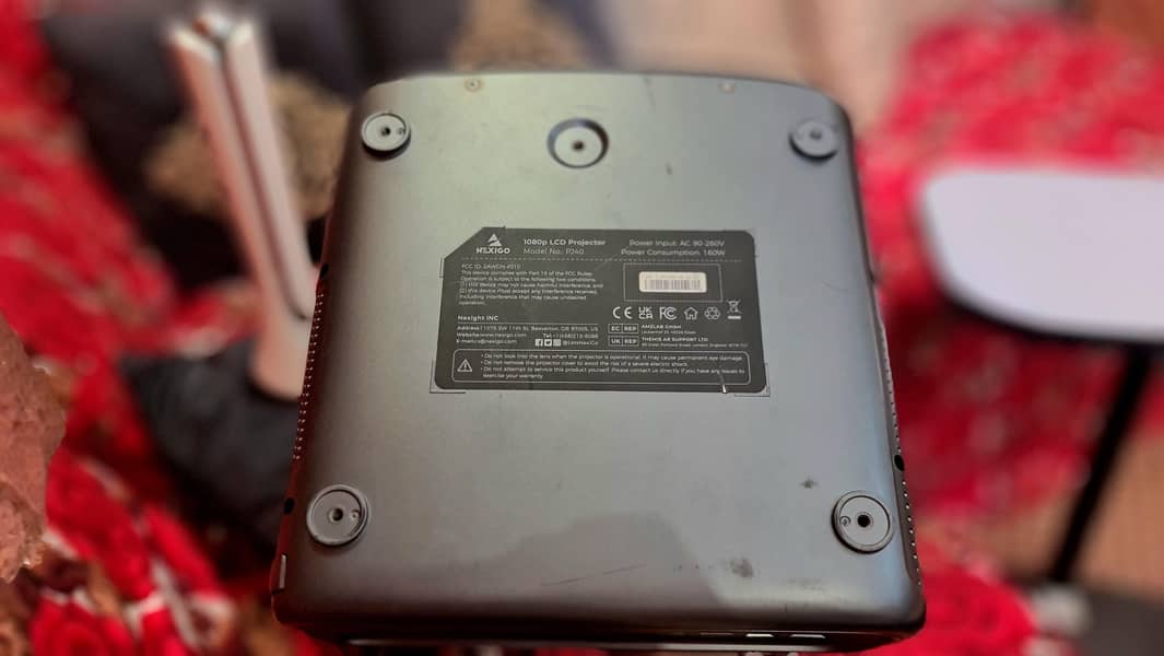 PROJECTOR PJ40 7