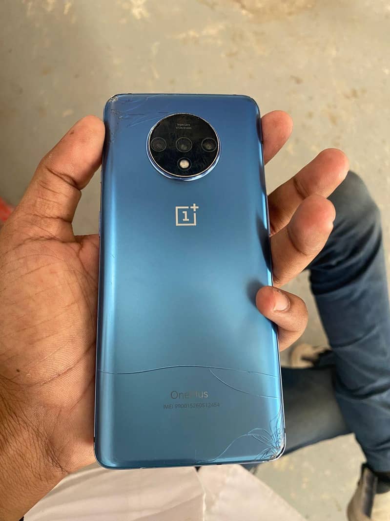 one Plus 7T 3