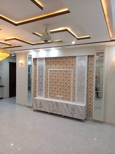 5 Marla Beautiful Owner Build House For Rent