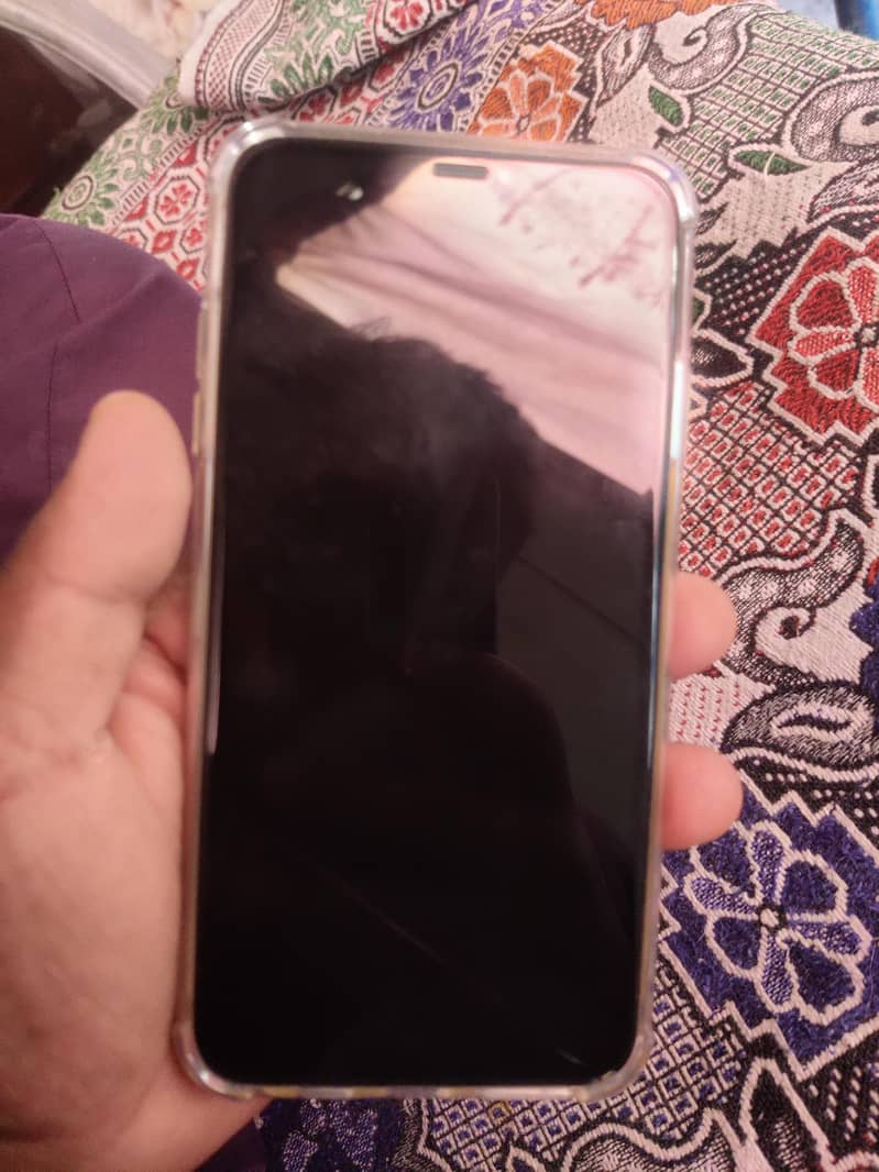 iPhone xs max 2