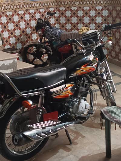 bikul new bike only 20 hzar one han use