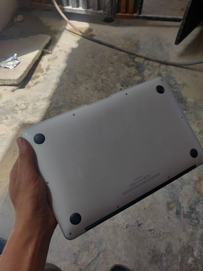 MacBook Air 1