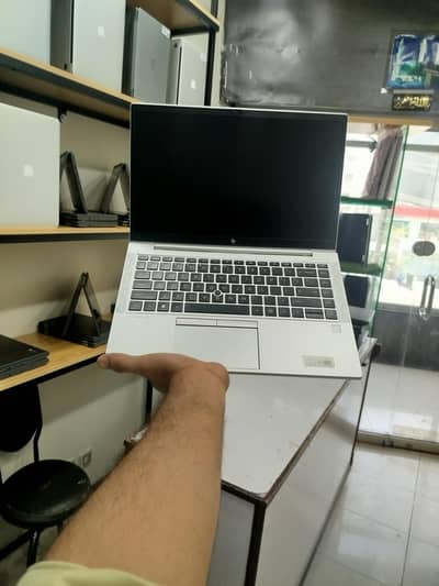 Elitebook 845 G8| Ryzen 5 5650U|256GB Nvme| 8GB Ram 14 inch fhd
