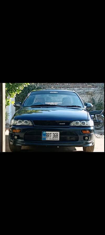 xe Corolla