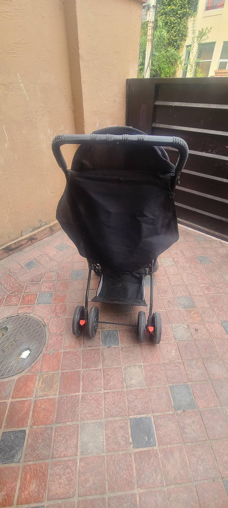 pram stroller 2