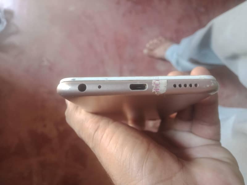 Mobile 8