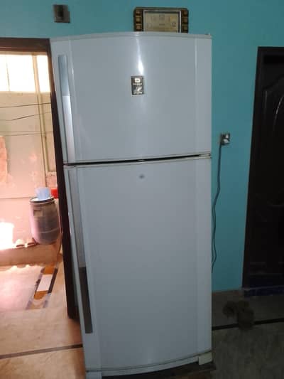 Dawalance Refrigerator  Monogram series 16 cu ft.