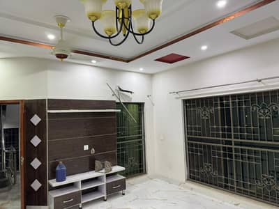 10Marla full house for rent in lake City Lahore