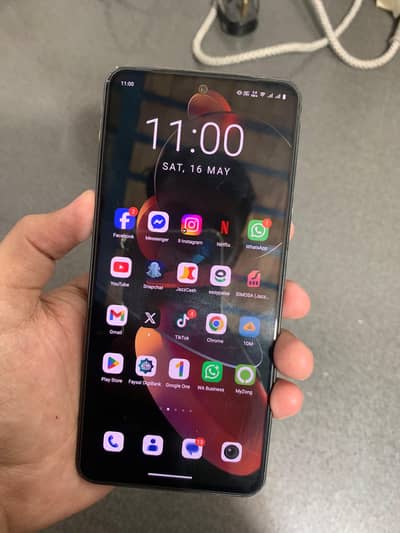 Vivo V 29e 5G box K sath