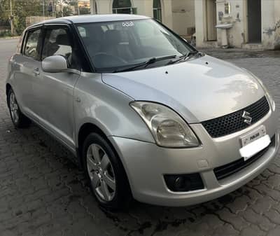 Suzuki Swift DLX 2013
