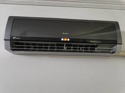 Gree 1 Ton Inverter Split AC – Used | 10/10 Condition | Full Cooling