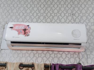 Dawlance Inverter Split AC 1 Ton