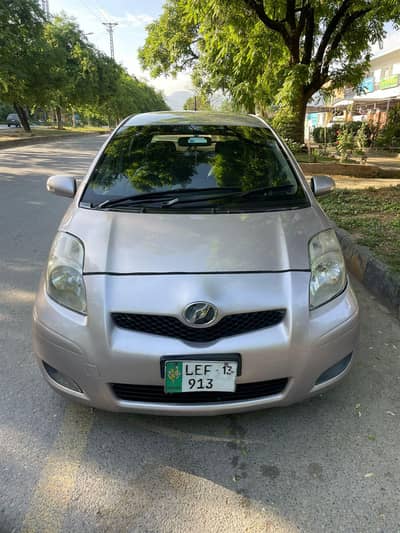 Toyota vitz 2010 model