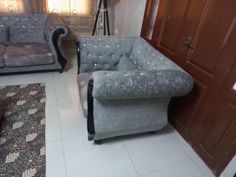 sofa set with table 1