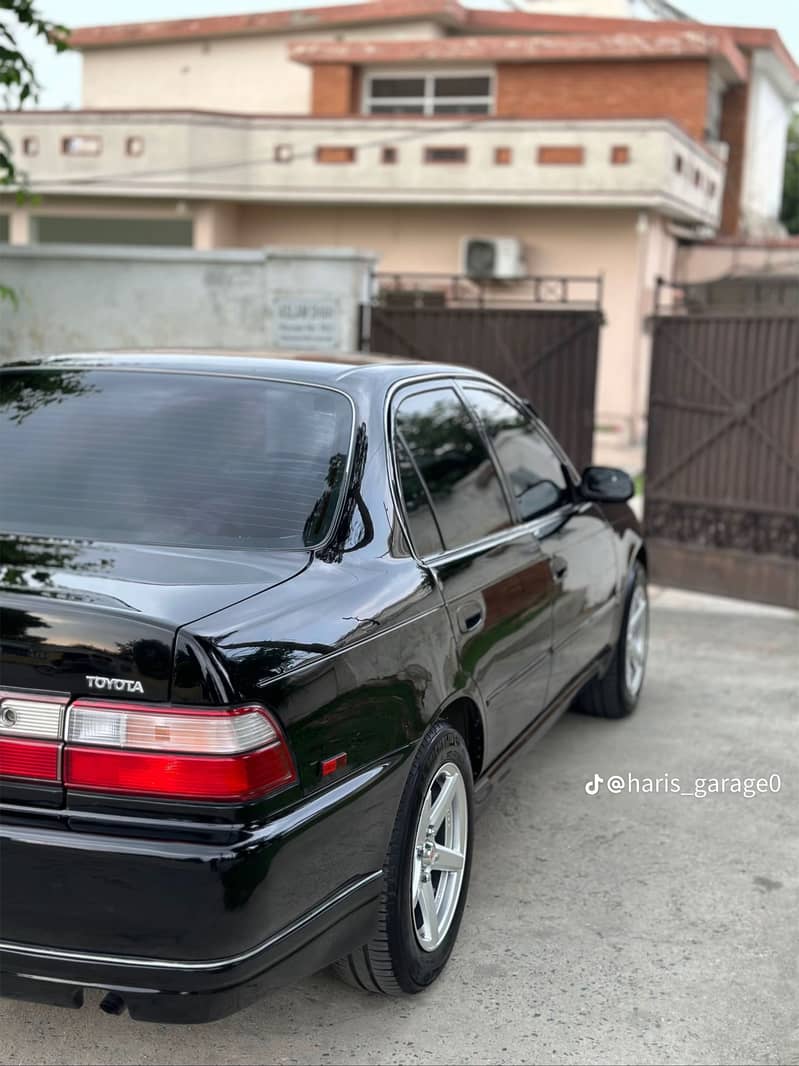 COROLLA GL 8