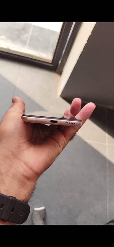 TikTok Mobile stand