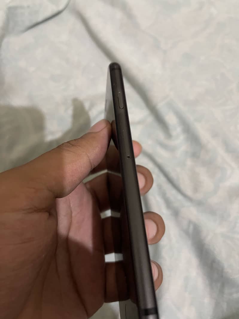 iPhone 8 Sim Working 3