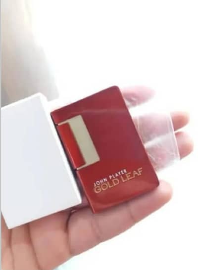 Gold Leaf Maroon Lighter - Classic Cigarette Lighter