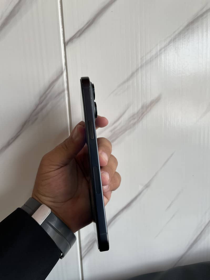 Iphone 15 Pro Max 0