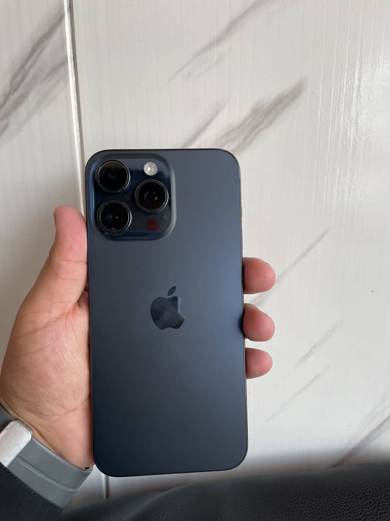 Iphone 15 Pro Max 1