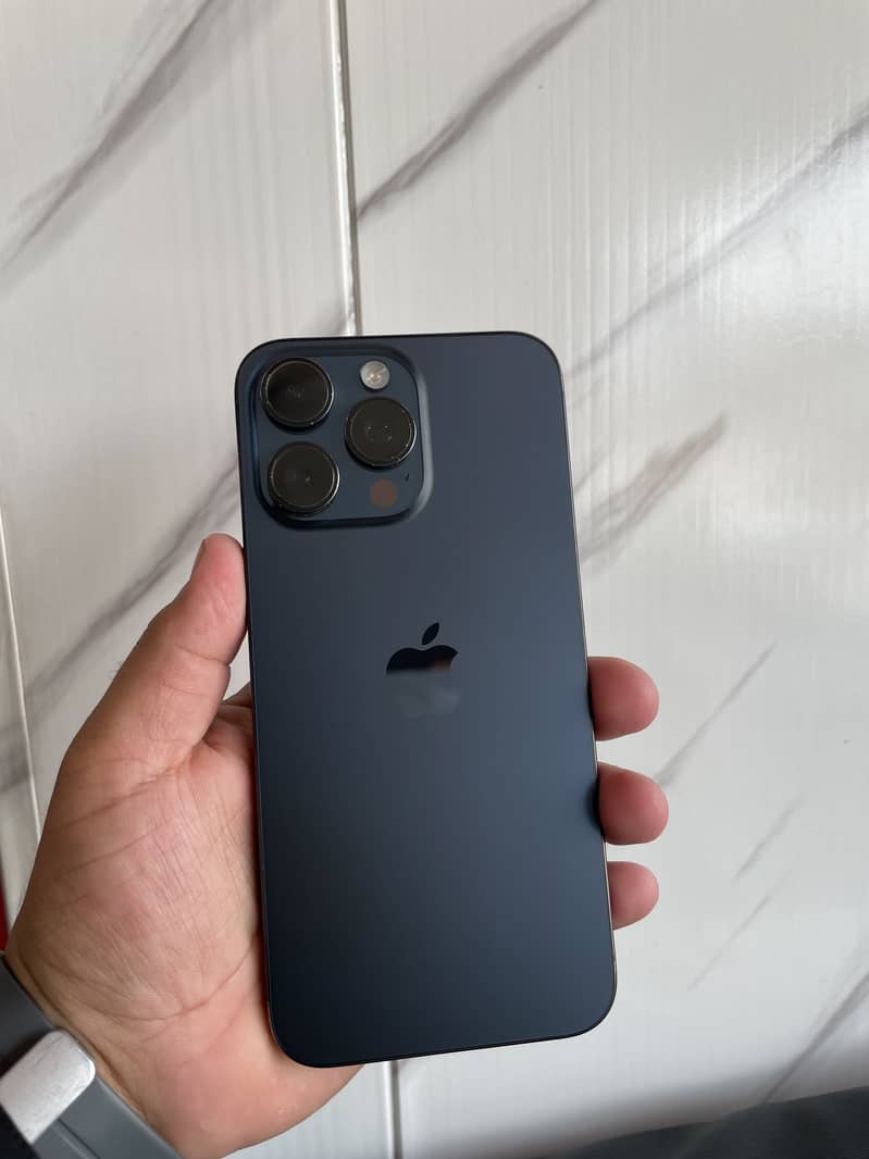 Iphone 15 Pro Max 3