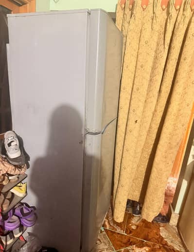 selling my home used refrigerator