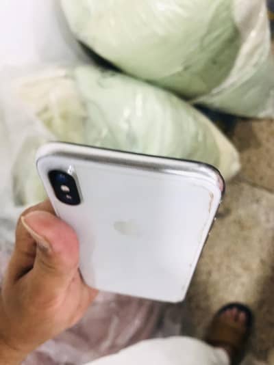 IPhone X official pta approved