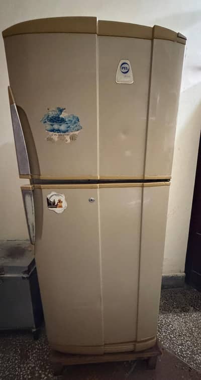pel fridge for sale in good condition