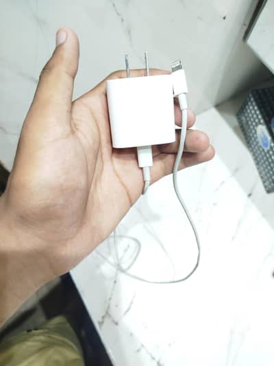 20w iPiphone charger lightning cable . new condition. only 1 week use