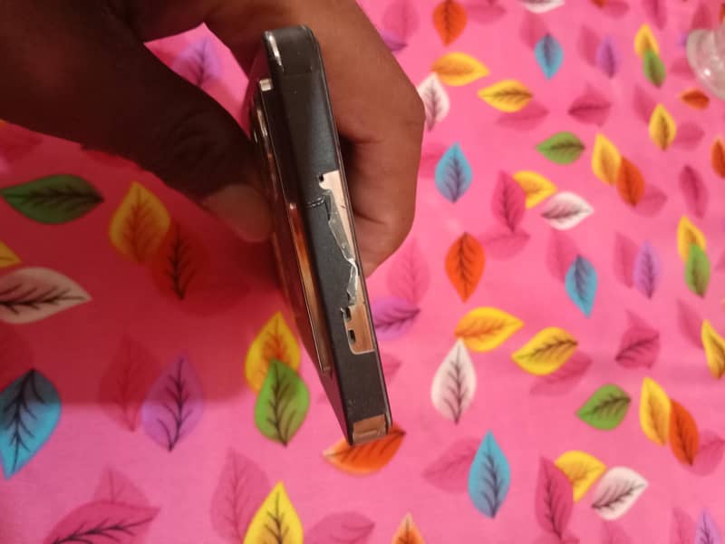InFiNiX note 40 4