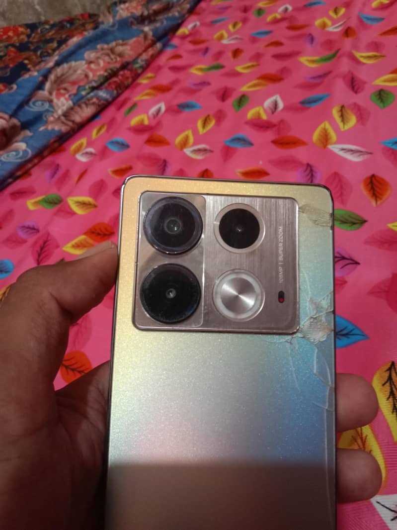 InFiNiX note 40 11