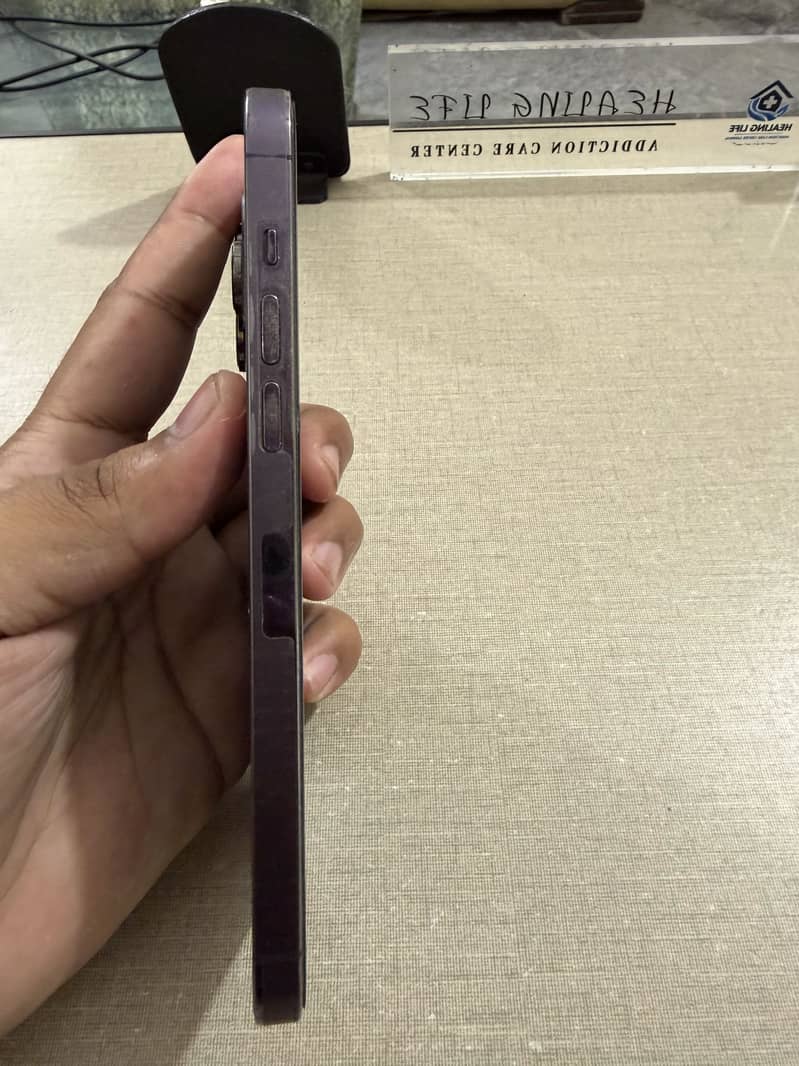 iPhone 14 Pro Max 1