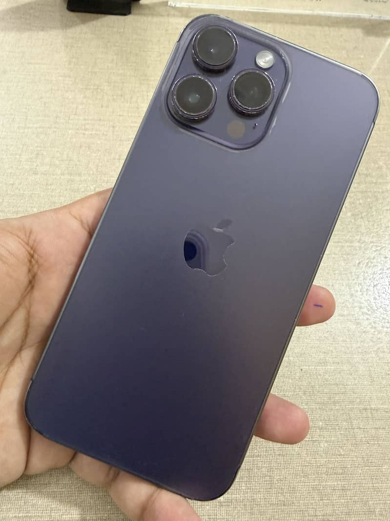 iPhone 14 Pro Max 2