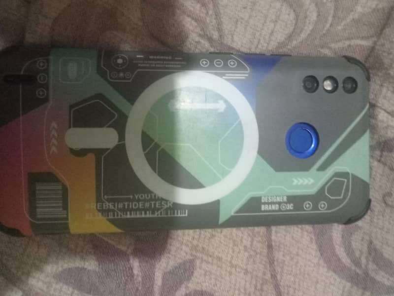 Tecno 0