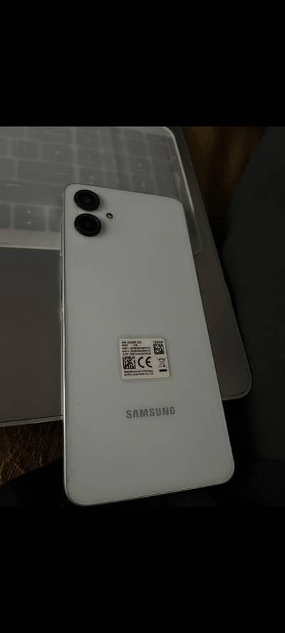 samsung A06 new condition. 6/128