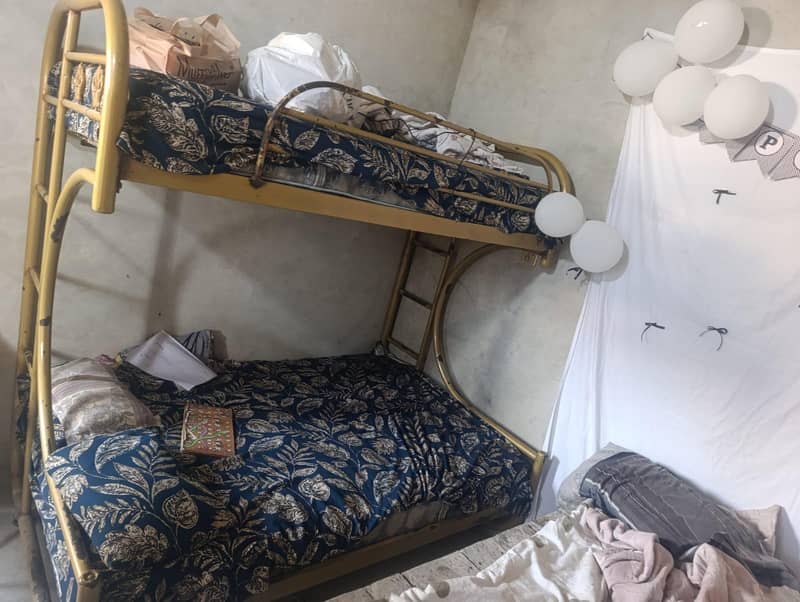 Double bed 1