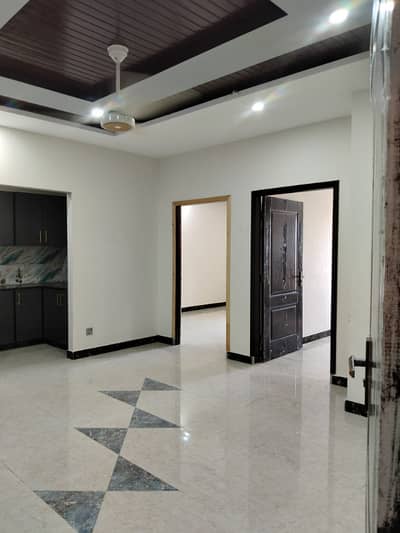2bed unfurnished apartment available monthly rent in ISLAMABAD B17