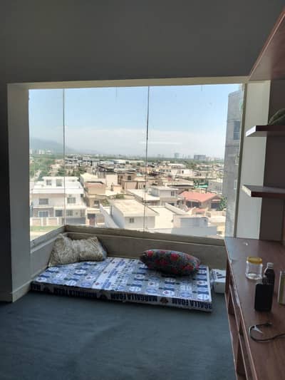 3 BED UNFURNISHED APARTMENT AVAILABLE MONTHLY FOR RENT IN ISLAMABAD E11 4