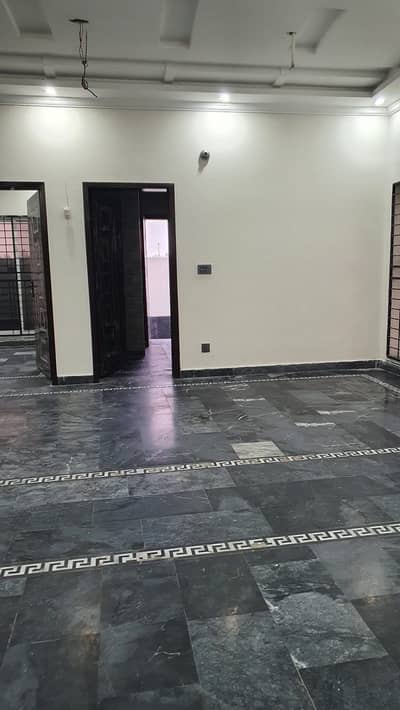 10 Marla Lower Portion For Rent LDA Avenue 1 Nearby All Facilities