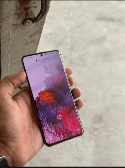 SAMSUNG S20 (8/128) Duel Approved 10/10 Mint Condition Only Phone