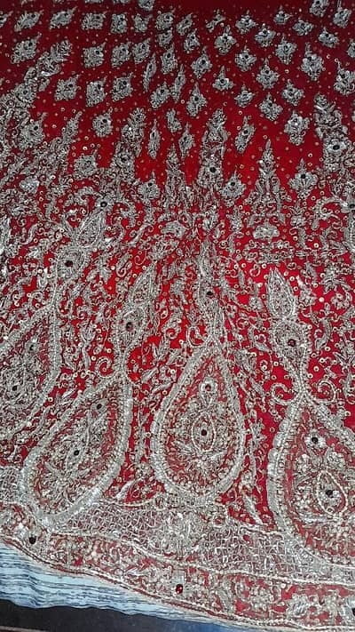 selling my weeding dress frock style lehnga in affordable price