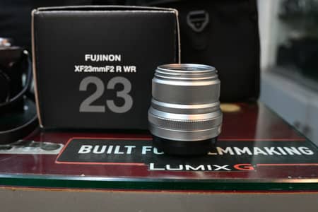 FUJIFILM 23mm f2. (3 months warranty left)