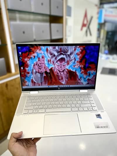 Hp Envy x360 15_12th Gen Core i5 | 8 GbRam ddr4 256 ssd| touch Screen