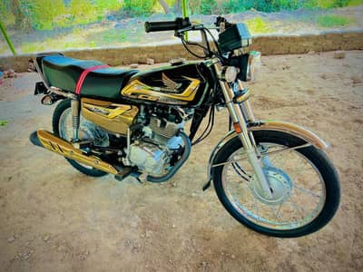 Honda 125.   rabta number 03071912818
