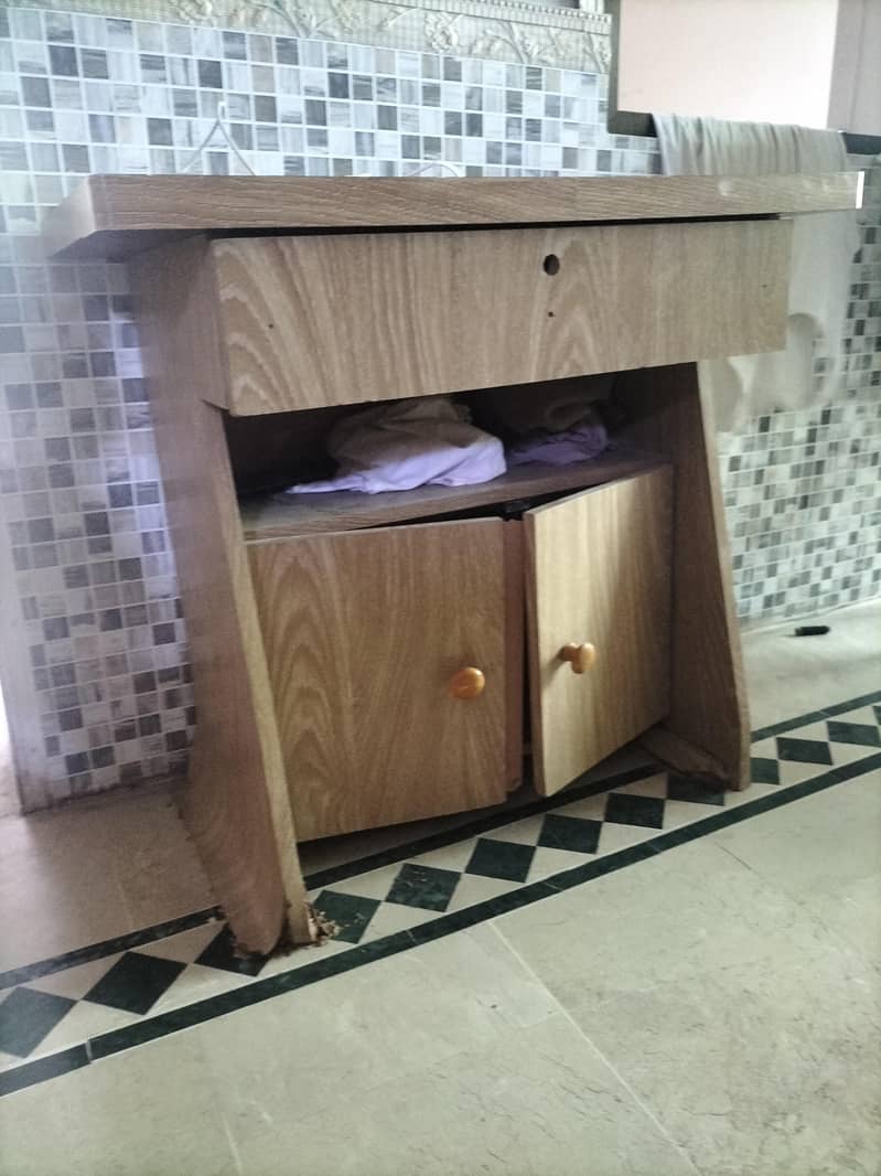 silai machine stand 0